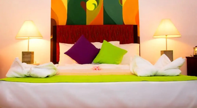 Ariyana Wellness Retreat Yala, Забронировать Отель СПА-отели Тиссамахарама, рядом с Tissamaharama Raja Maha Vihara, SPA-услуги