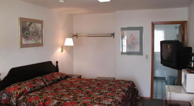 Номер Standard Valley Inn - Lebanon Oregon
