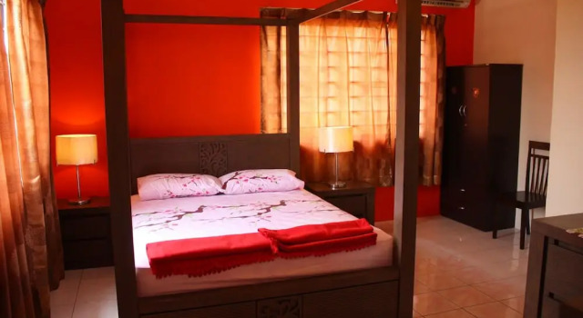 Teratai Homestay Kota Perdana, Забронировать Отель Сери-Кембанган Селангор
