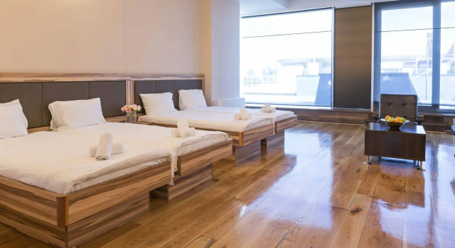 Admiral Hotel Arena, Buchen Sie Hotel Novi Beograd 