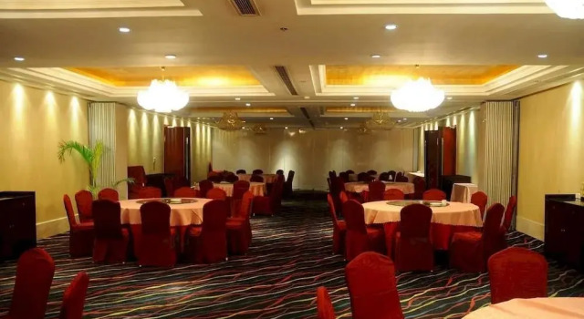 Yangshan Hotspring Hotel and Resort - Suzhou, Buchen Sie Resort Suzhou (Jiangsu) 