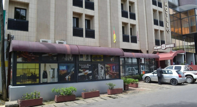 Planet Hotel
