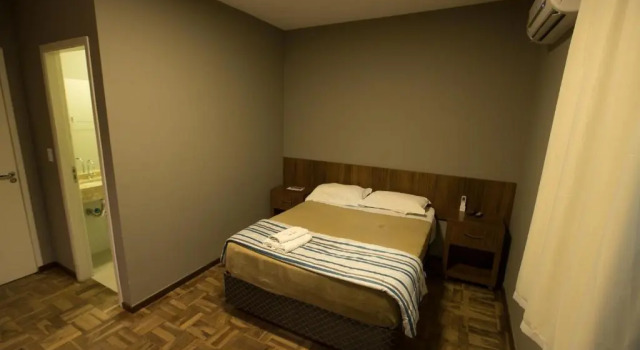 Ipê Hotel Express, Забронировать Отель Отели Параны с бассейном, Бассейн