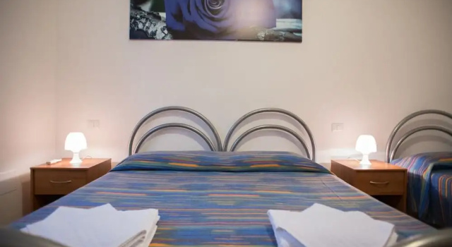 Трёхместный номер Standard c 1 комнатой с видом на окрестности Red Rose B&B