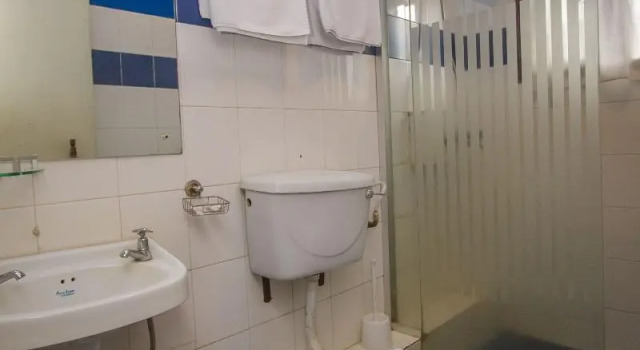 Standard dublă cameră The Luke Hotel