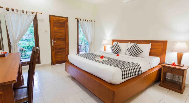 Номер Standard с балконом Ubud Inn Cottage by Prasi