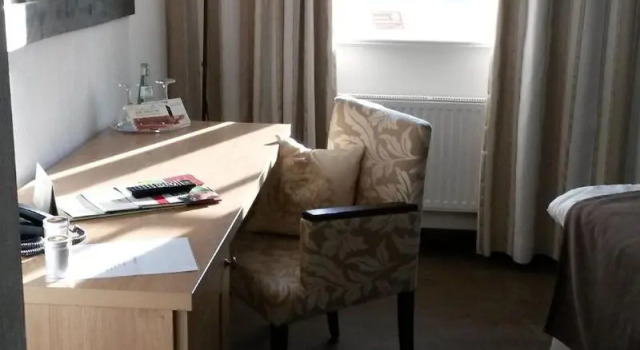 Landhotel Jann Hinsch Hof, Забронировать Отель Отели Винзен с парковкой, Парковка