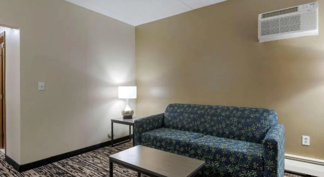Двухместный люкс c 1 комнатой Rodeway Inn Grandville - Grand Rapids