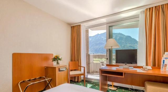 Одноместный номер Standard Hotel Metropole Interlaken