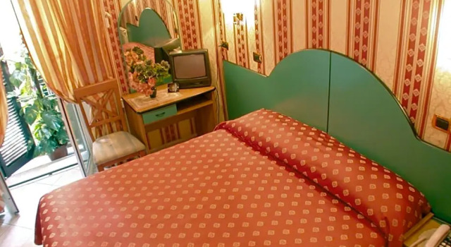 Номер Economy Hotel Hollywood