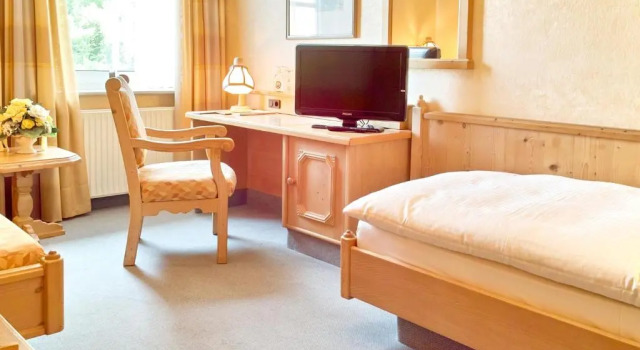 Hotel Falter, Reserva ahora Hotel Hoteles en Alta Franconia con aparcamiento, Aparcamiento