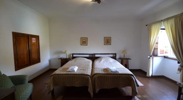 Коттедж с 3 комнатами Casas de Pindela