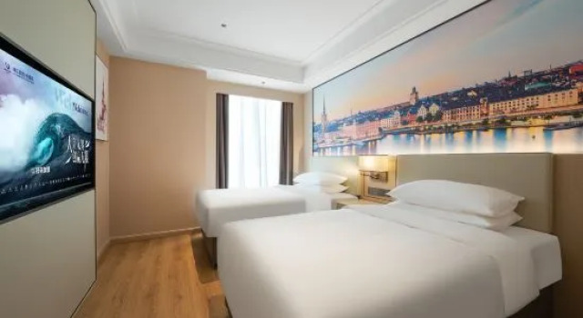 Люкс Vienna International Hotel （Tongnan Red Star Macalline）