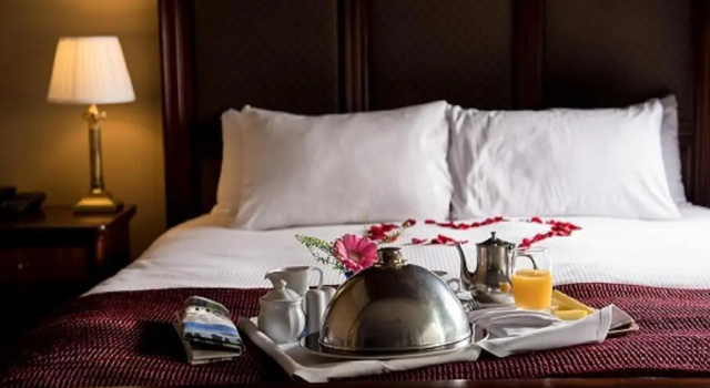 Трёхместный номер Standard Riverbank House Hotel