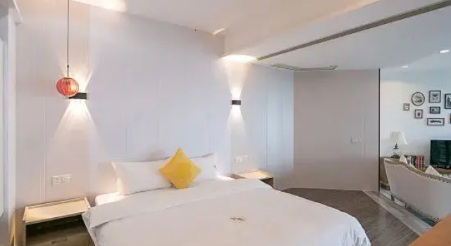 Двухместный люкс с видом на море Lingshui Qingshuiwan Homestay