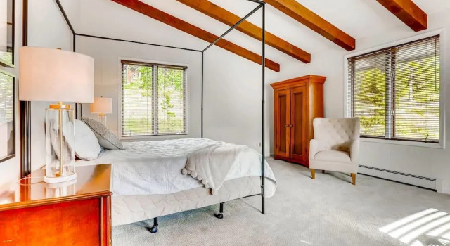 Mountain View Chalet
