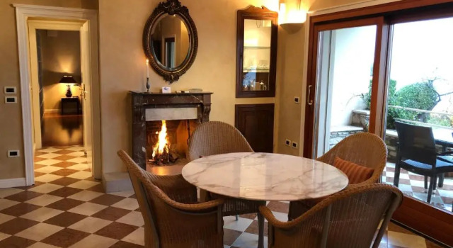 Люкс Lake Front Apartment - Direct Lake Access