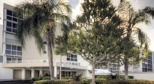 Le Frontenac 404 by Go Florida Condo, Varaa Huoneisto Hotellit Miami Beach uima-altaalla, Uima-allas