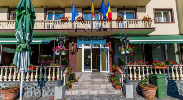 Hotel-Restaurant Dumbrava, Đặt Khách sạn Rupea Brasov