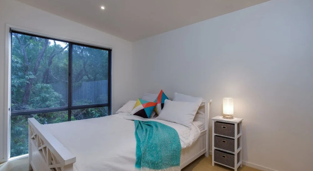 Tasman Surf House, Book Hotel Rye 