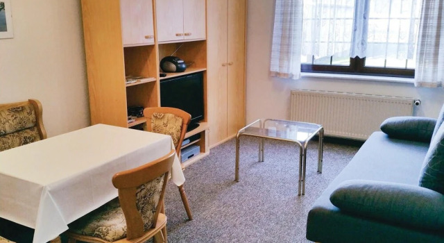 Stunning Apartment in Trent/rügen With 1 Bedrooms and Wifi