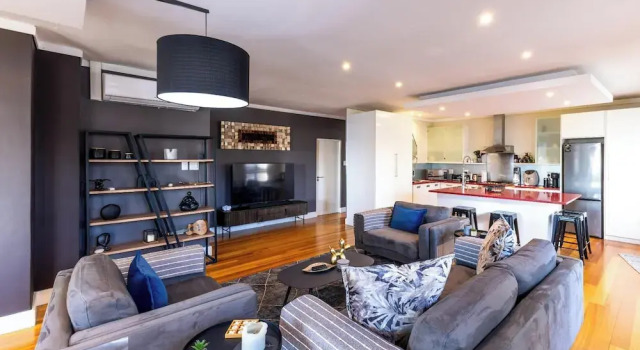 Апартаменты Sea Point View 3bed Apartment Cornerstone Place