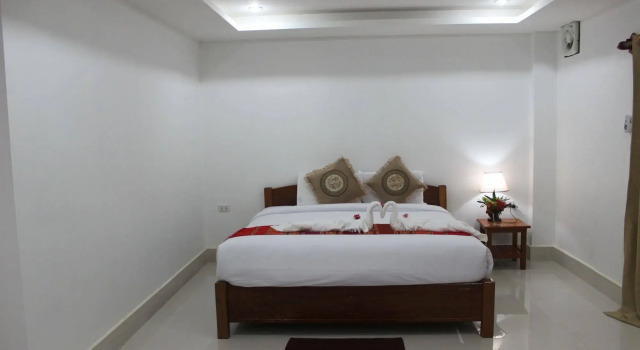 Lisha The Grand Riverside Hotel, Buchen Sie Hotel Hotels & Unterkünfte in Provinz Vientiane, Hotel