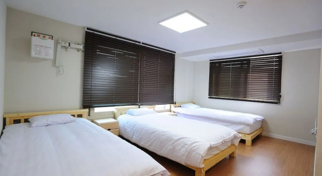 Hannah Guest House - Hostel, Book Hostel / Vandrerhjem Hostels i Jeju Island, Hostel / Vandrerhjem