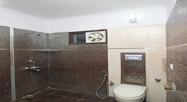 Двухместный номер Standard OYO 9399 Home Valley View 2BHK Villa Sattal