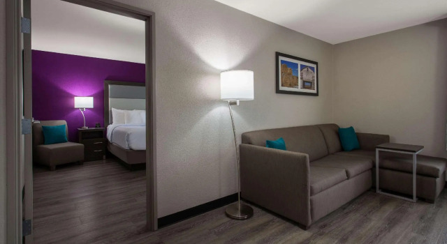 Двухместный люкс 2-room La Quinta by Wyndham Effingham