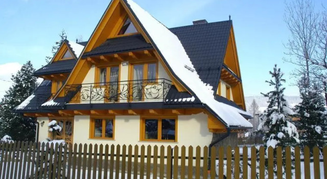Willa pod Limbami, Book Hotel Hotels in Tatras with Parking, Parking