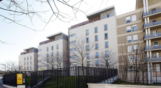 AppartCity Cergy, Varaa Hotelli Hotellit Val d'Oise pysäköinnillä, Pysäköinti
