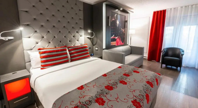 Двухместный номер Standard с балконом Hôtel Plaza Québec par JARO