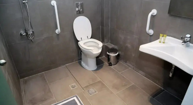 Номер Deluxe Megara Hotel