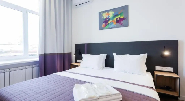 Студия с видом на улицу Partner Guest House Крещатик