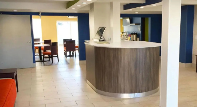 Comfort Inn & Suites Tigard near Washington Square, Prenota Hotel Tigard Willamette Valley