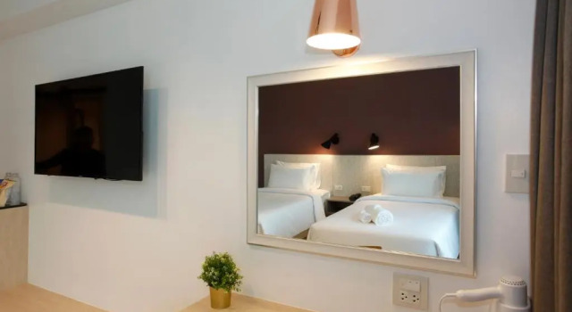 Номер Standard Port Canary Hotel