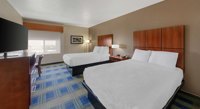 Четырёхместный люкс Best Western Plus Heritage Inn Ontario Rancho Cucamonga