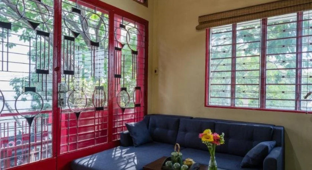 The Red House - Hostel