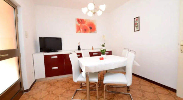 Apartment Milan, Забронировать Апартаменты/квартира Апартаменты Новиград, Апартаменты/квартира