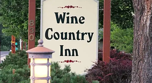 Двухместный люкс Wine Country Inn