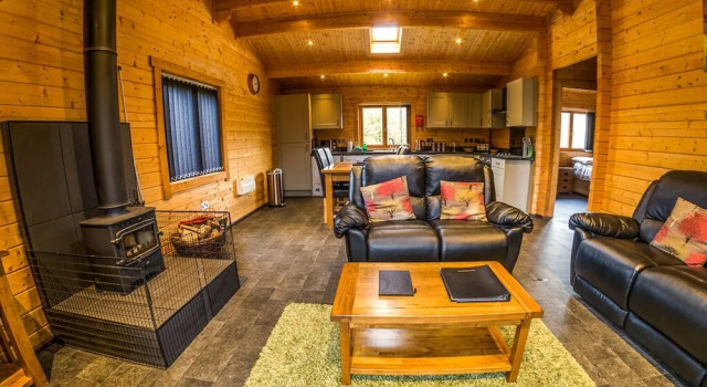 New Forest Lodges, Book Hotel Cranborne Dorset