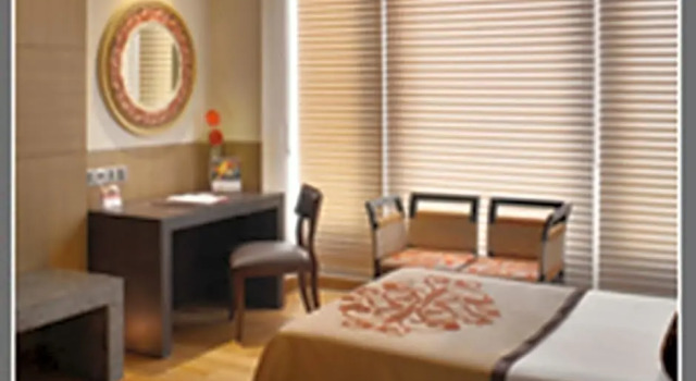 Двухместный номер Deluxe The Lalit Great Eastern Kolkata