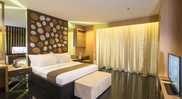 Резиденция Merlynn Park Hotel
