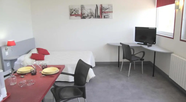 Студия Superior West Appart Hôtel