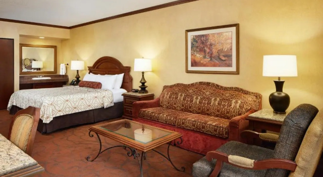 Двухместный номер Deluxe Chateau on the Lake Resort Spa and Convention Center