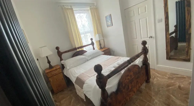 Alexander Hotel, Забронировать Отель Блэкпул Ланкашир, рядом с Пляж Blackpool Pleasure