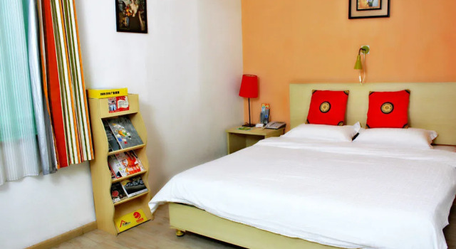 Super 8 - Fangge Hotel, Забронировать Отель Гуанчжоу Guangzhou Area, рядом с Зоопарк Гуанчжоу