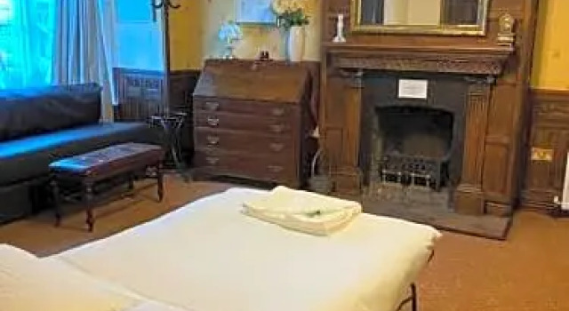 Апартаменты Crown Hotel Cotswold