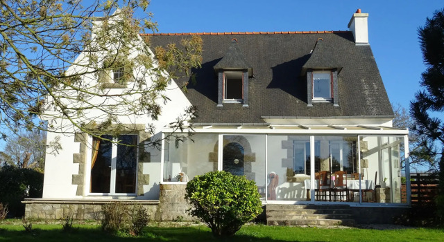 Classic Breton holiday home on the Pink Granite Coast, Rezerwuj Hotel  